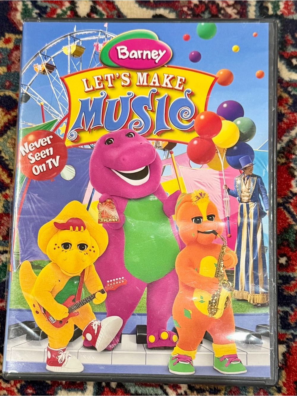 BARNEY LET’S MAKE MUSIC. NEVER SEEN ON TV. DVD